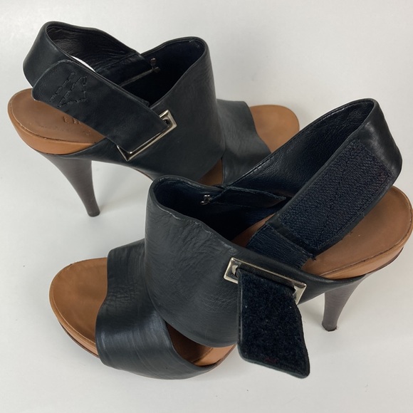 Theory Black Leather Sling Back Heeled Sandal - Picture 5 of 13